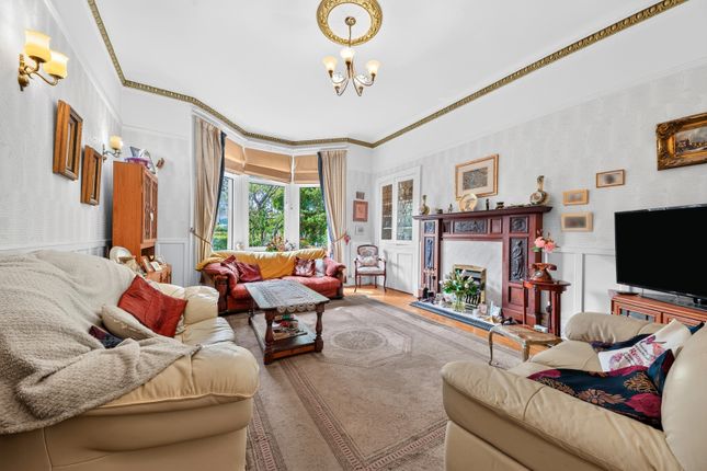 14, Midlothian Drive, Glasgow City photo 3