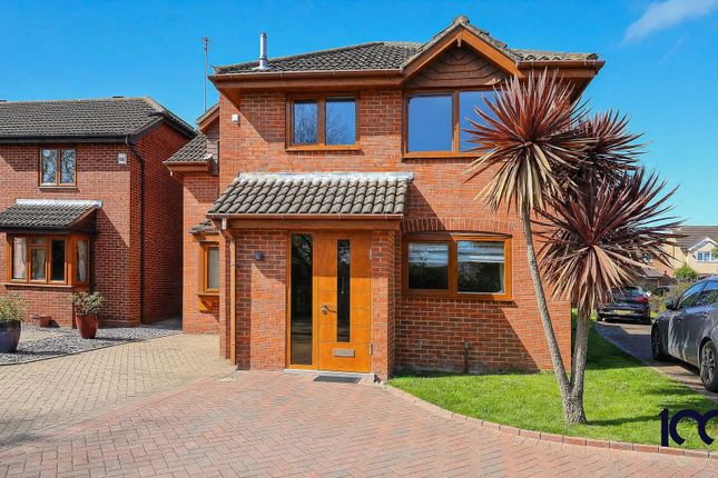 66 Archates Avenue, Grays photo 2