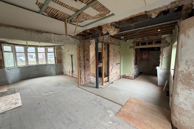 12 Chatsworth Avenue, Manchester photo 5
