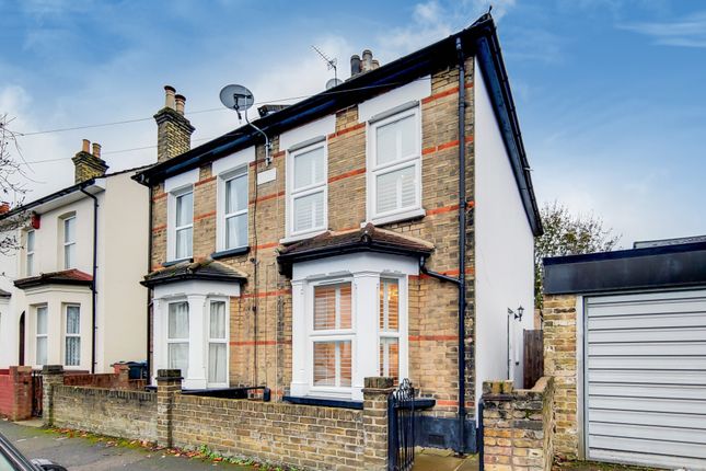 Thumbnail Semi-detached house to rent in Jarvis Road, South Croydon, Surrey