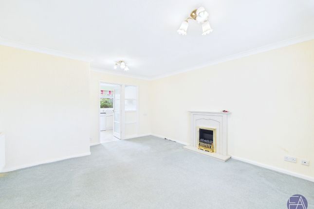 88 Smithy Green, Formby, Merseyside photo 4