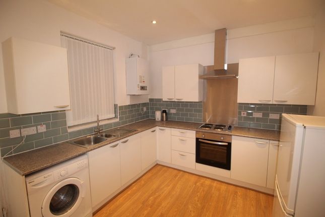 Thumbnail Terraced house to rent in Branch Road, Burnley, Lancashire