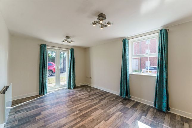 72, Conisborough Way, Pontefract photo 4