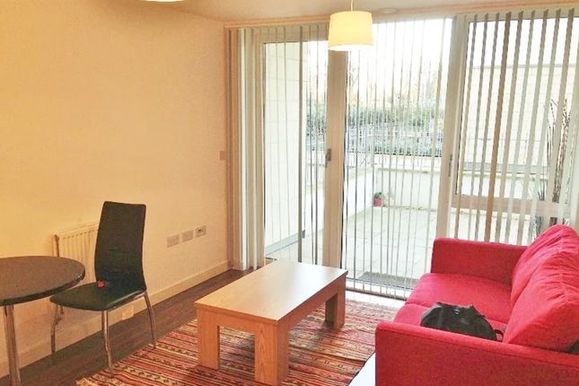 G10, Simmonds House, Clayponds Lane, Brentford photo 4