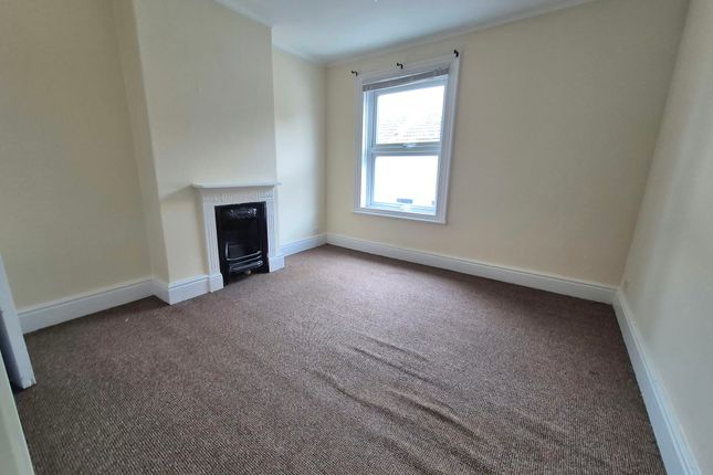 24, Birchwood Street, KING'S LYNN photo 5