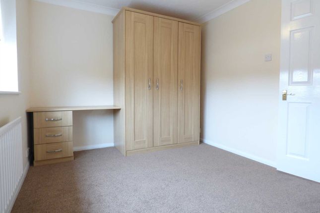 Property to rent in Waveney Close, Didcot