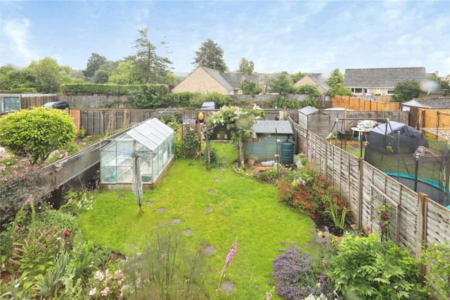 22, Rye Close, Cheltenham photo 4