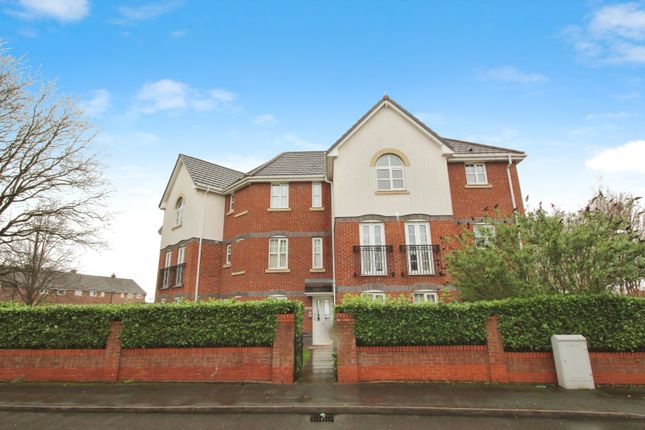 Thumbnail Flat for sale in Cromwell Avenue, Reddish, Stockport, Cheshire
