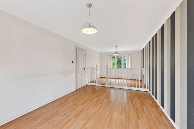 106, Huron Avenue, Livingston photo 4