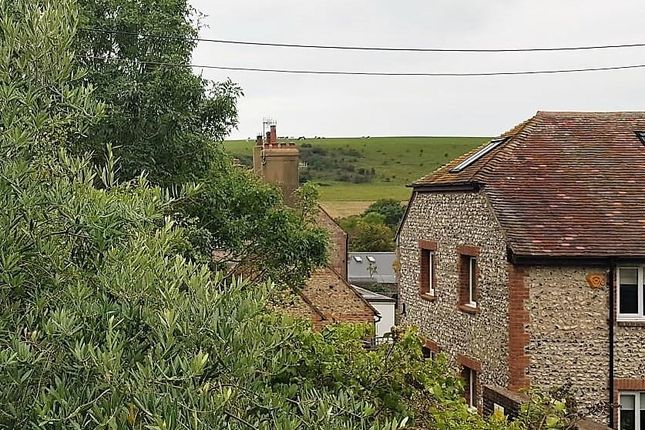 2-bed house on 3, Upper Cottages, Ovingdean Road, Brighton, £1,550/mo