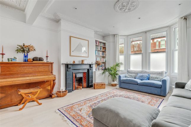 Terraced house for sale in Broomwood Road, London