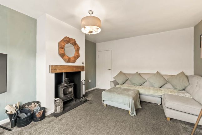 70, Grasmere Drive, Elland photo 3