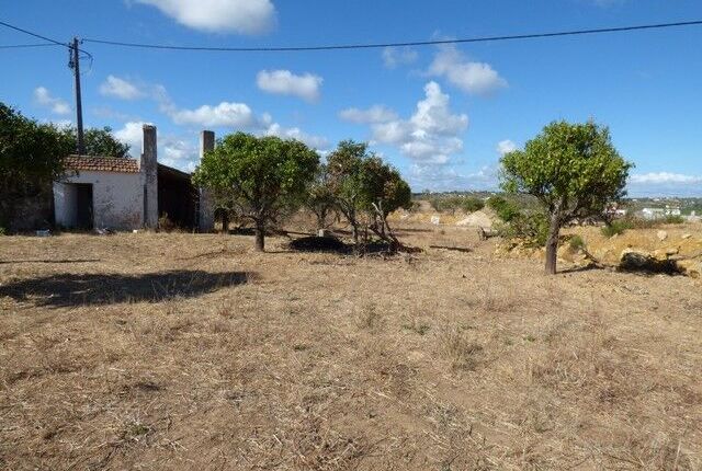 Farmhouse for sale in Silves, Algarve, Portugal