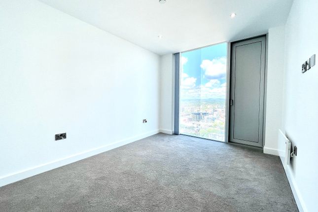 Flat to rent in East Tower, Deansgate Square, 9 Owen Street, Manchester