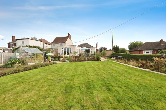 Detached bungalow for sale in Worksop Road, Mastin Moor, Chesterfield