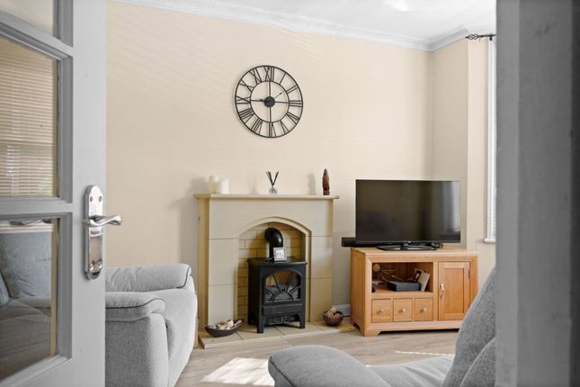 420, Godstone Road, Whyteleafe photo 2
