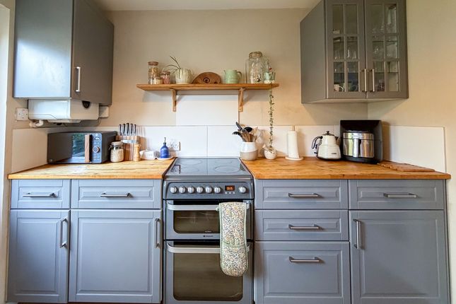 26, Southdown Close, Midhurst photo 3
