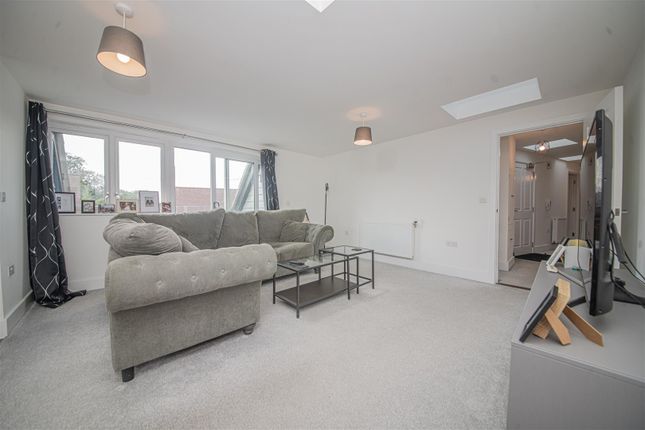30, Samuel Jarvis Avenue, Eastleigh photo 3