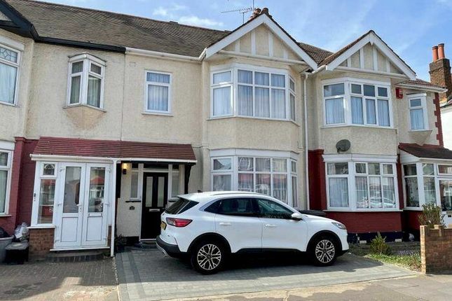 Thumbnail Terraced house for sale in Brook Road, Ilford