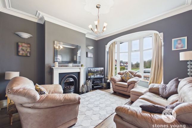5 Hillcrest Road, Blackburn photo 2