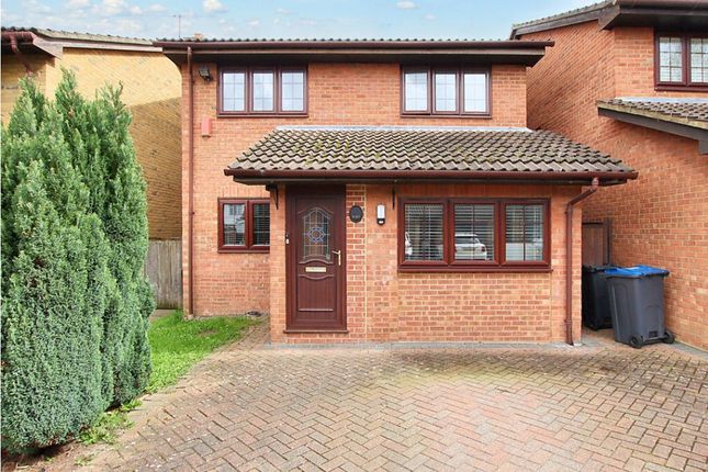 Thumbnail Detached house to rent in Littlebrook Close, Shirley, Croydon