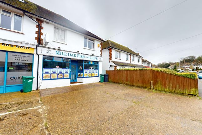 Thumbnail Flat for sale in Mile Oak Road, Portslade, Brighton