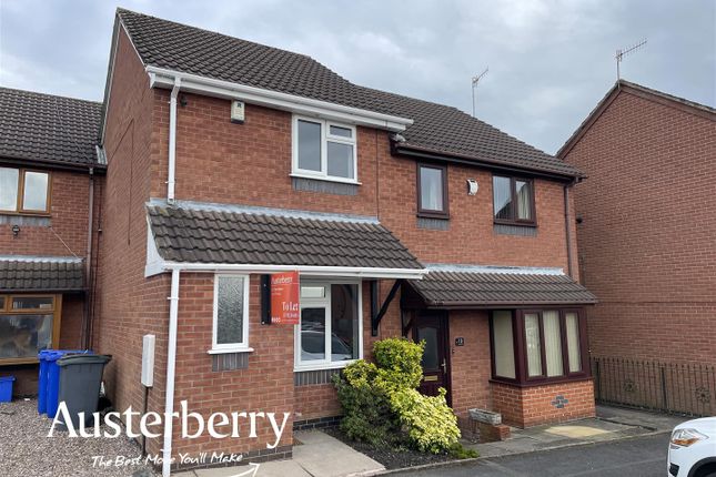 Town house to rent in Jade Court, Meir Hay, Stoke-On-Trent, Staffordshire