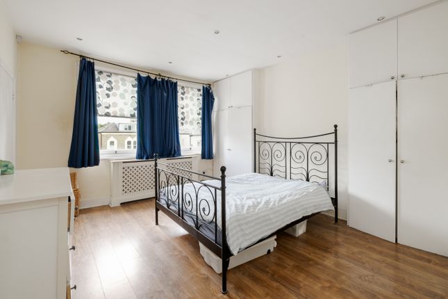 Flat 3, 44, Penn Road, London photo 3