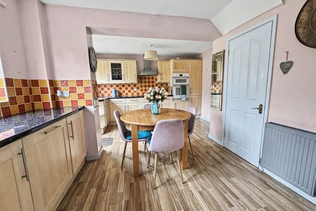 23 Bluebell Avenue, Tiverton photo 4