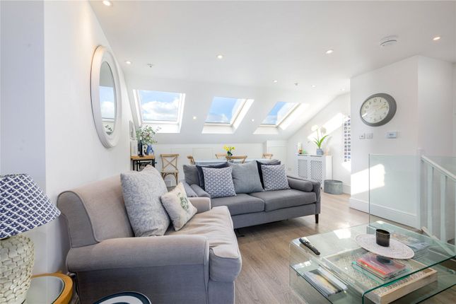 Flat for sale in Lindore Road, London