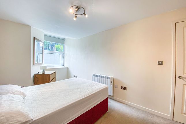 Flat to rent in South Road, Lancaster