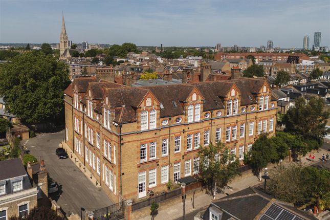 18, Scholars Place, London photo 2