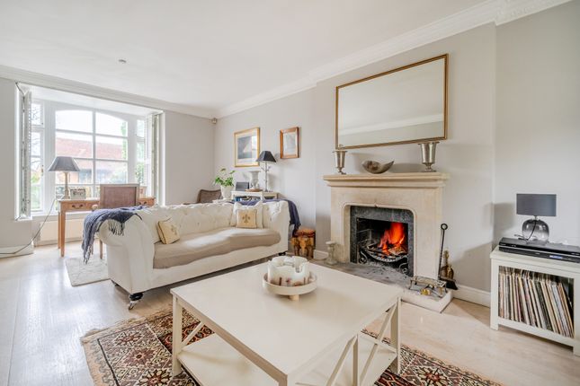 9, Abbey Wood, Sunningdale photo 3