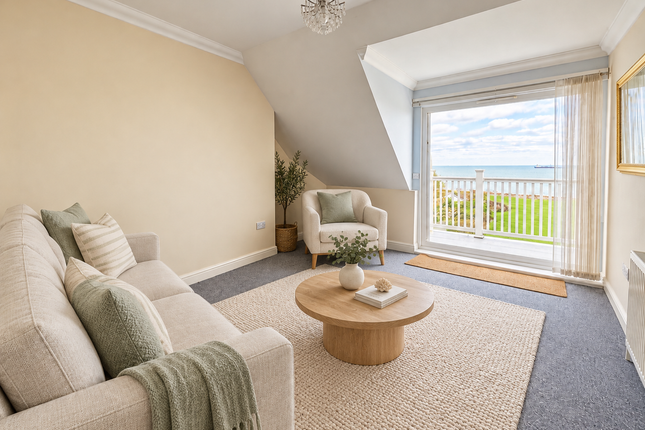 Highcliffe Hall, 16,Flat 11, Eastern Esplanade, Margate photo 2