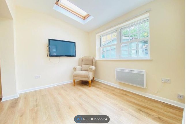 A Arthur St, Sittingbourne photo 2