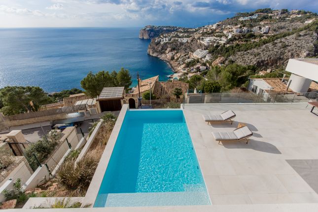 Villa for sale in Puerto Andratx, Port D'andratx, Andratx, Majorca, Balearic Islands, Spain