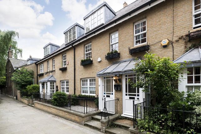 Thumbnail Detached house to rent in Streatley Place, Hampstead, London