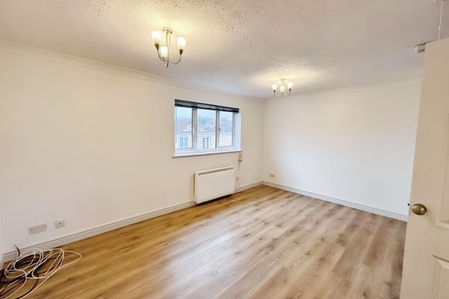 5, Berkeley Road, Somerset photo 3