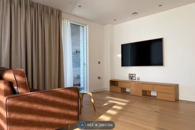 Duval House Grant Road, London photo 3