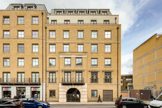 Flat 79, 52, Holloway Road, London photo 2
