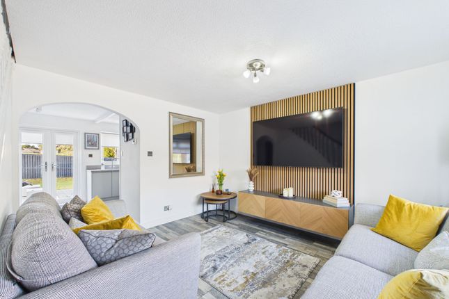 31 Dee Place, Glasgow photo 2