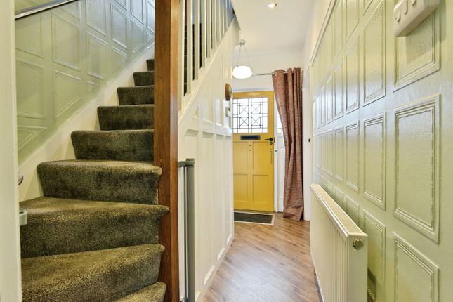 288, Fox Hill Road, South Yorkshire photo 4