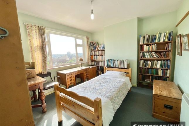 15 Sutherland Road, Stoke-On-Trent photo 5