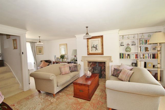 Tallet Barn Living Room View 1.Jpg