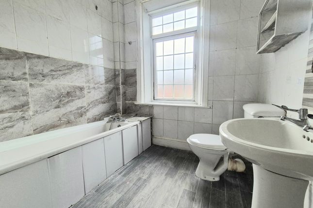 21, Kingsley Place, HALIFAX photo 5
