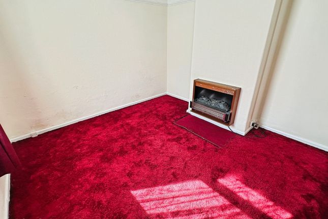 81, Beechen Drive, Bristol photo 3