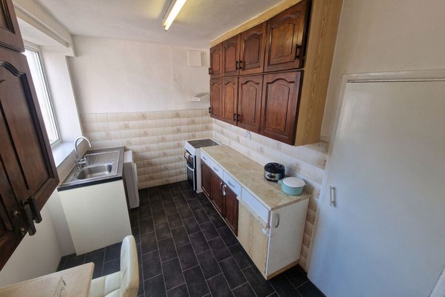 5 Swainson Road, Leicester photo 5