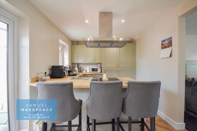 38 Eros Crescent, Birches Head, STOKE-ON-TRENT photo 3