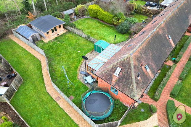 End terrace house for sale in Harvest Drive, Sindlesham, Wokingham, Berkshire