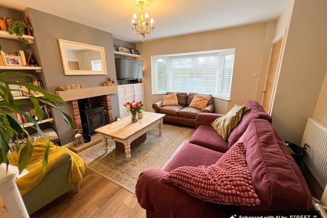 30 Meadow Vale, Belper photo 2